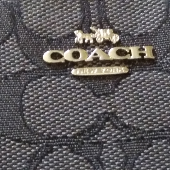 Coach - Picture 2 of 5